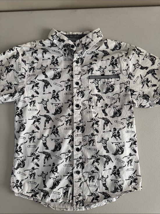 Sunrise Kingdom Other - Boys sunrise kingdom Skate Print Button-Down Shirt